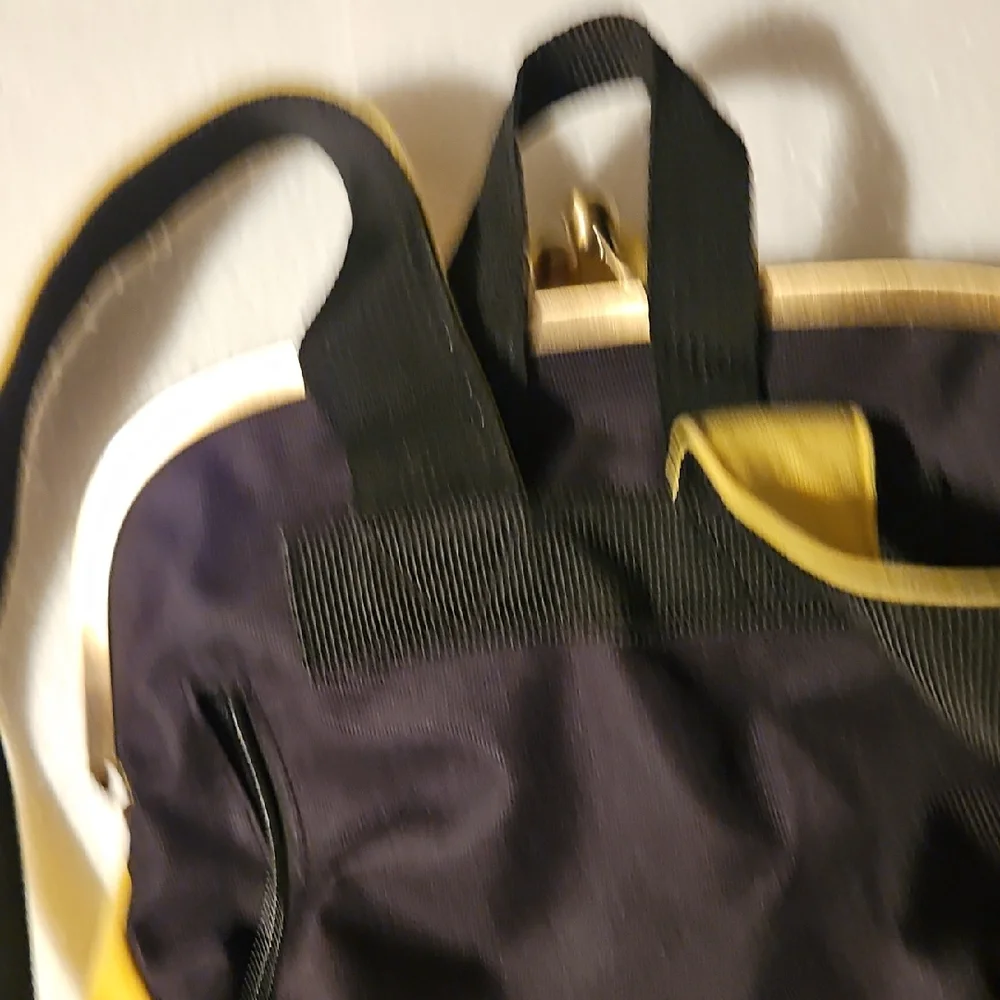 Fluke Frog Yellow Backpack . - Picture 10 of 13